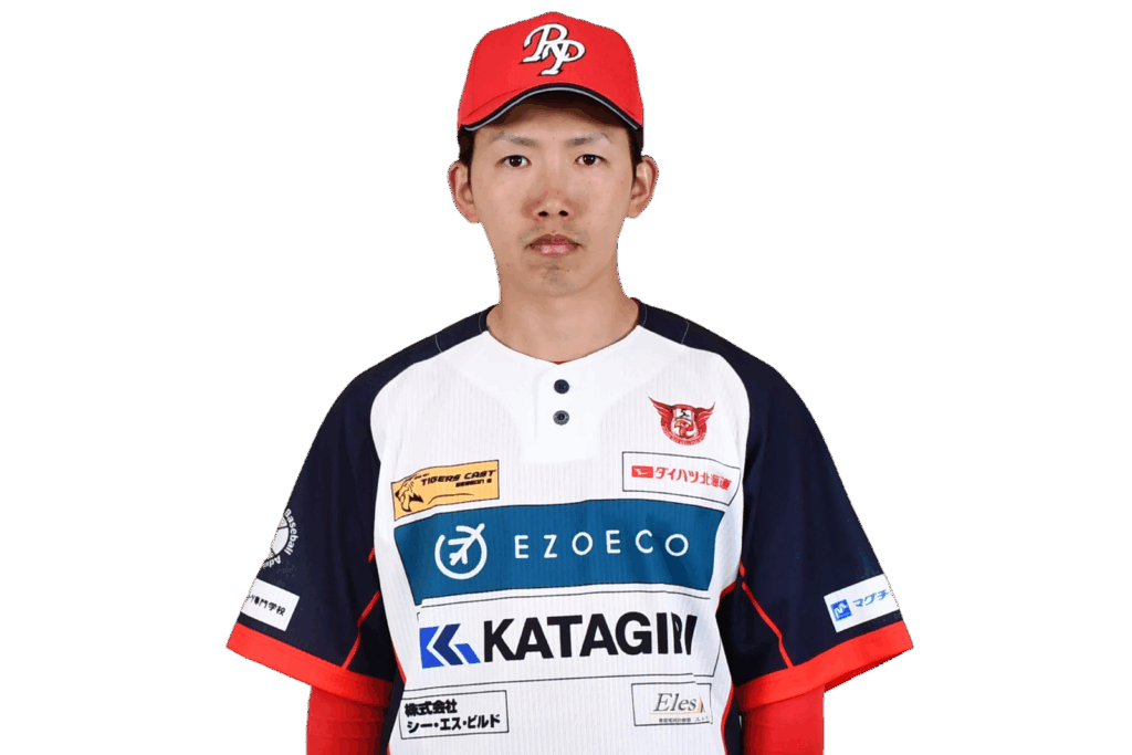 背番号19の小林　健吾選手がユニフォーム姿で正面を向いている